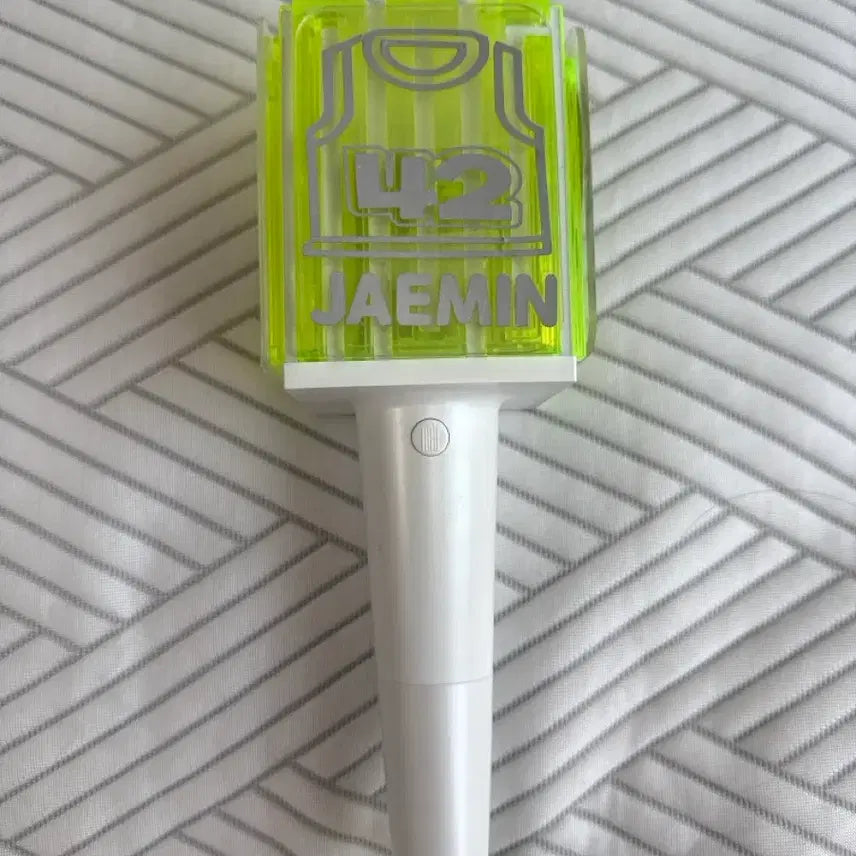 [BUNJANG] NCT Dream NCT 127 - Cheering Stick (Mood Lamp) / 구믐 양도 엔시티드림 엔시티127 믐뭔봄 급처