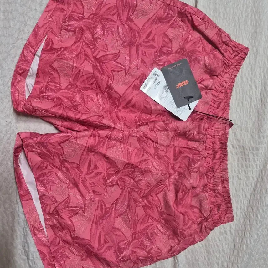 [BUNJANG] Lecaf Pink Flower Pattern Shorts Size 75 / 르카프 핑크 플라워 패턴 반바지75