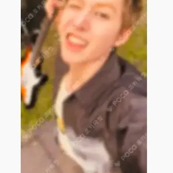 [BUNJANG] Martin Photocard / 마틴 포카 팝니다!