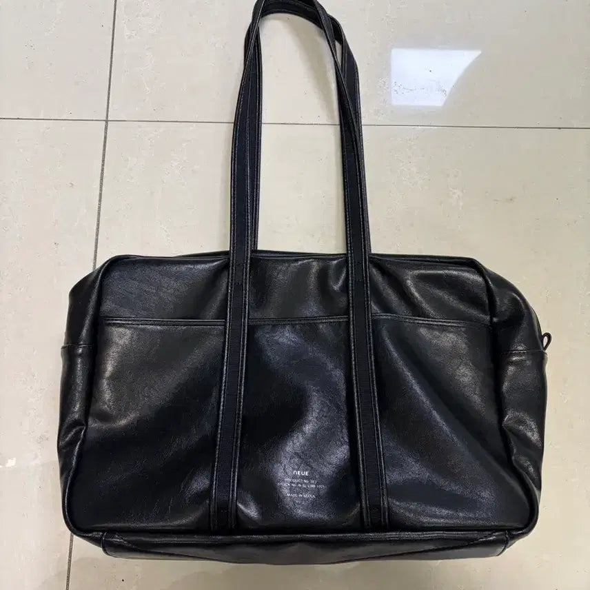 [BUNJANG] Noeie Leather Boston Bag M / 노이에 레더 보스턴 백 M