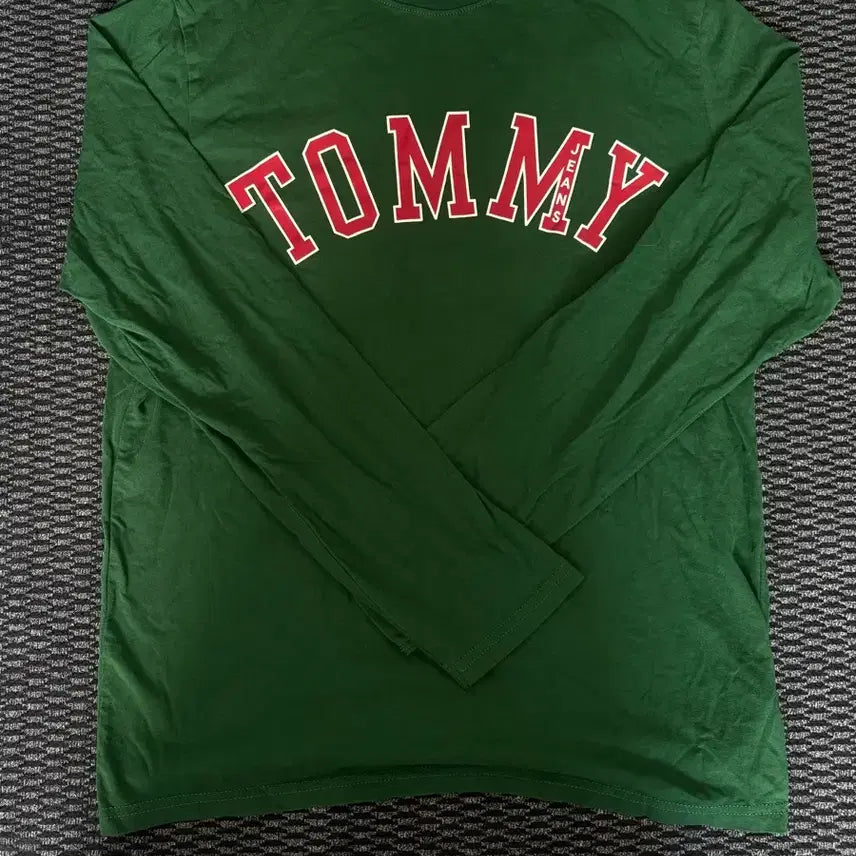 [BUNJANG] Tommy Hilfiger Long Sleeve T-Shirt / 타미 롱슬리브