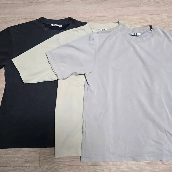 [BUNJANG] Uniqlo Basic Short Sleeve T-shirt 3-Pack / 유니클로 반팔티 3종 세트