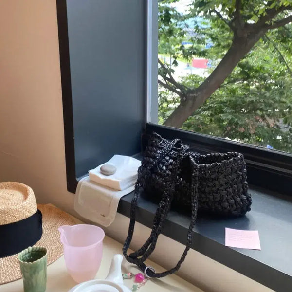 [BUNJANG] Rosebay Weaving Baguette Shoulder Bag Black / 로즈베이  위빙 바게트 숄더백 블랙