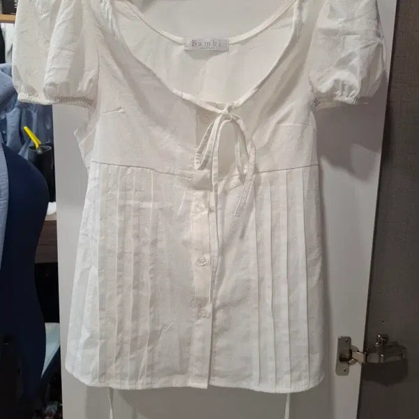 [BUNJANG] Bambi Blouse White / Bambi 블라우스 화이트(새상품)