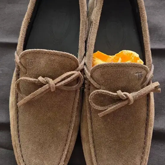 [BUNJANG] Tod's Gommino Suede Loafers Size 6 / 토즈 스웨이드 고미노 로퍼 6 사이즈