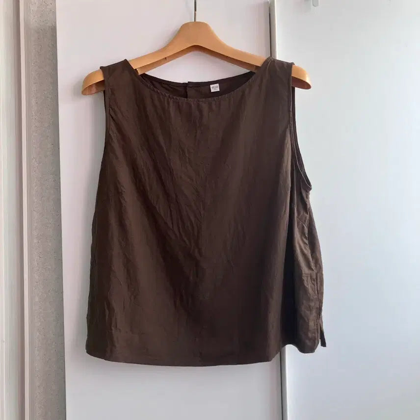 [BUNJANG] Uniqlo Linen Sleeveless Blouse Women's / 유니클로 린넨 여자 나시 블라우스