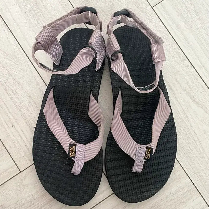 [BUNJANG] Teva Sandals Size 240 / 테바 Teva 샌들 240mm /배송비포함