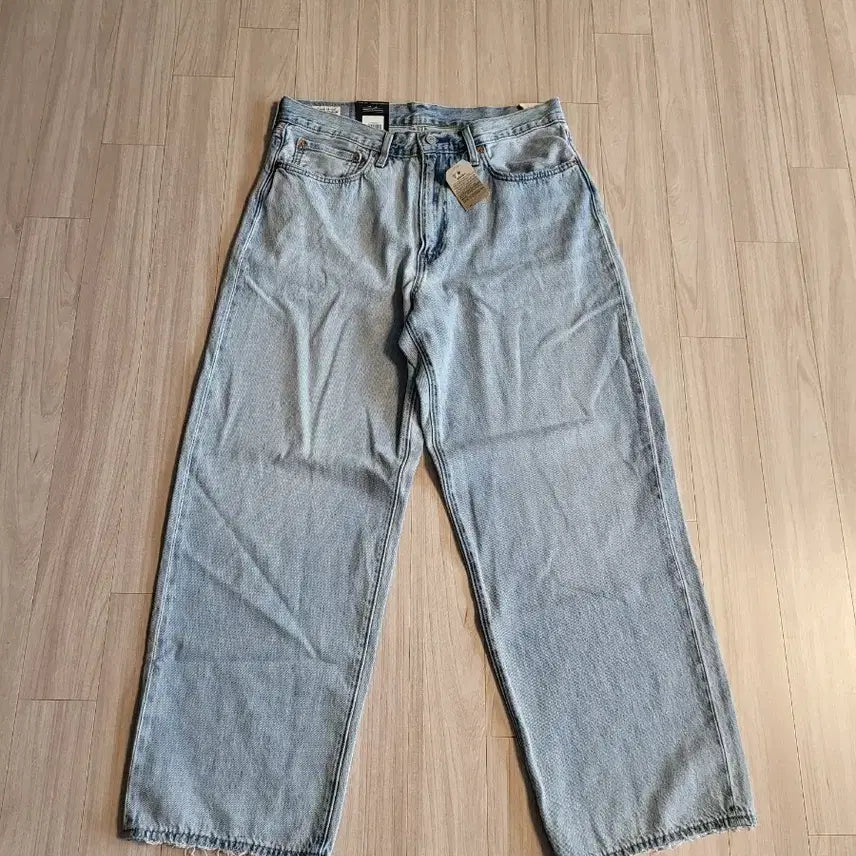 [BUNJANG] Levi's 578 Baggy Fit Wide Leg Denim Jeans / 새상품 리바이스 578 배기핏 와이드 데님 청바지 34x32 34~36