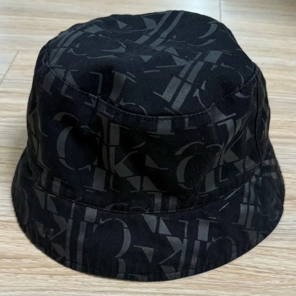 [BUNJANG] Calvin Klein Logo Pattern Bucket Hat Black / 캘빈클라인 로고 패턴 버킷햇 블랙(정품)