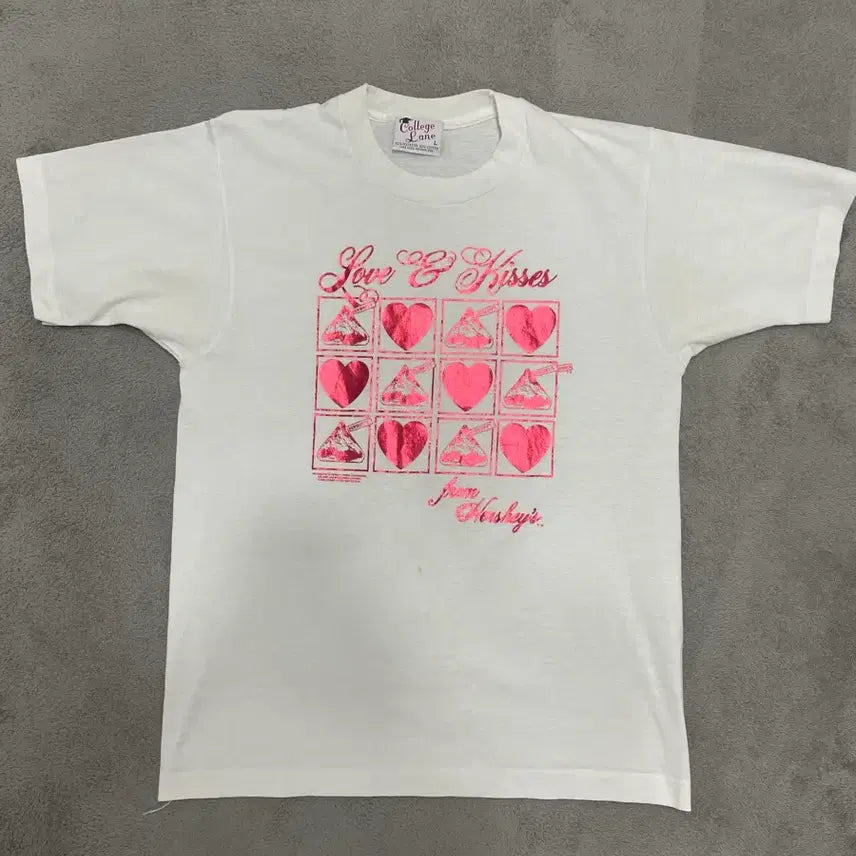 [BUNJANG] 1990s Hershey's Original Metallic Printing Short Sleeve T-Shirt / 90s 1990 오리지널 허쉬(Hershey's) 메탈릭 프린팅 반팔