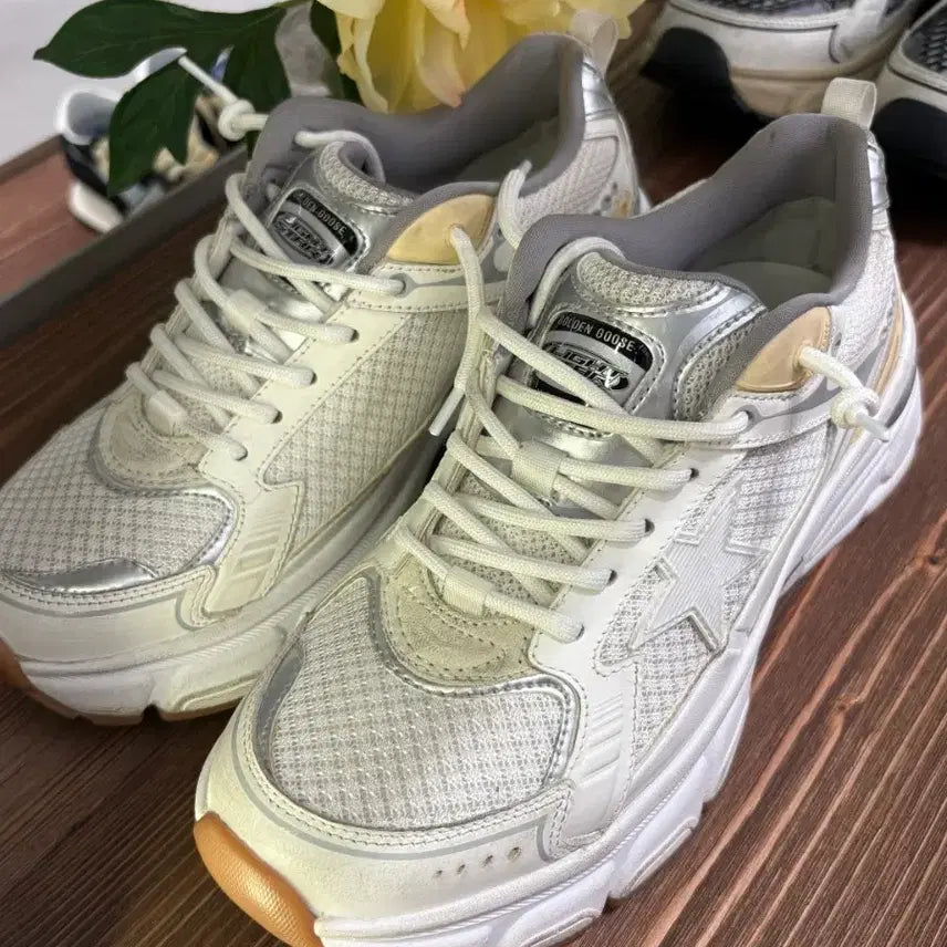 [BUNJANG] Golden Goose Lightstar White Sneakers / 골든구스 라이트스타 화이트