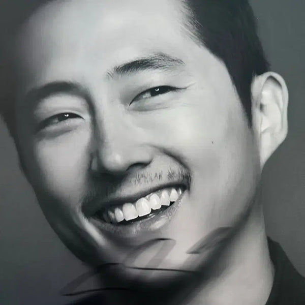 [BUNJANG] Steven Yeun Autographed Movie Poster / 영화 배우 스티븐 연 친필 싸인 포스터 팝니다