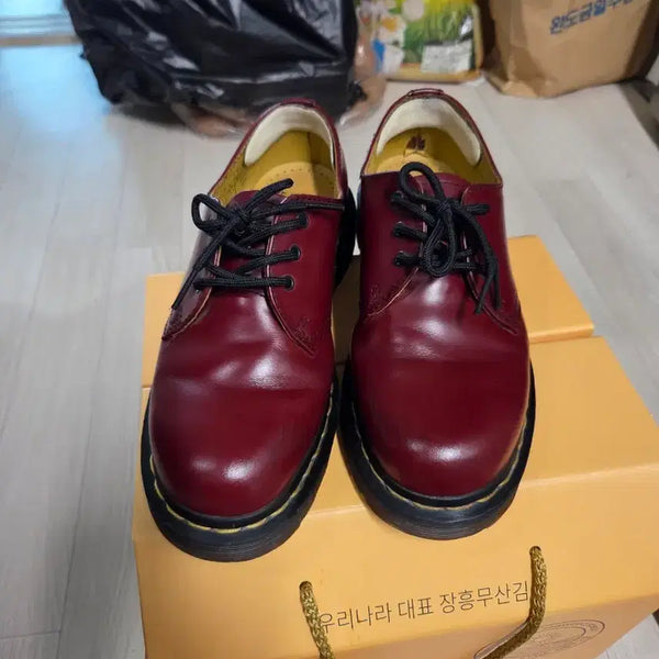 [BUNJANG] Dr. Martens Cherry Red Boots UK 5 (240mm) / 닥터마틴 체리레드 uk5(240)