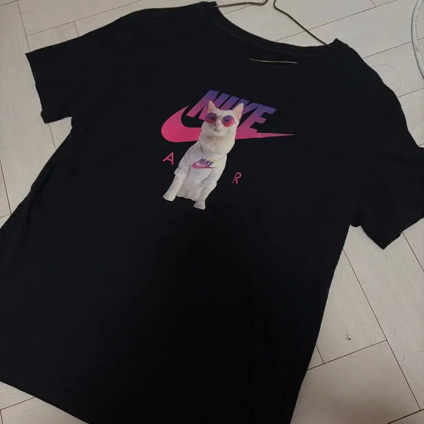 [BUNJANG] Nike Air Cat Short Sleeve T-Shirt / 나이키 에어 고양이 반팔티 S