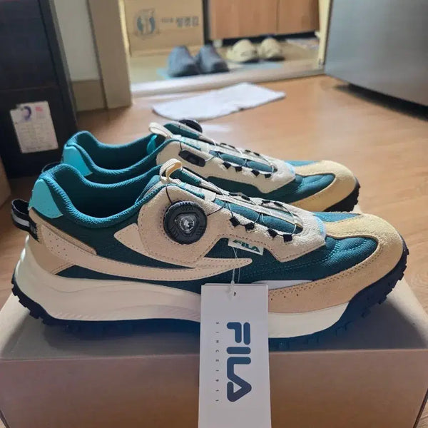 [BUNJANG] Fila Boa Dial Hiking Shoes (Size 270, 285) / 새상품)휠라 보아 다이얼 270.285