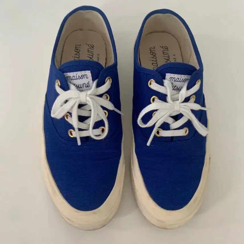 [BUNJANG] Maison Kitsuné Blue Canvas Sneakers / 메종키츠네 블루 캔버스 스니커즈 36