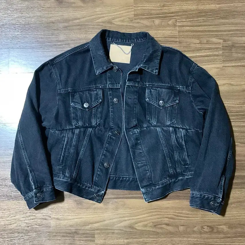 [BUNJANG] Balenciaga 16FW Swing Denim Trucker Jacket / 발렌시아가 16fw 스윙 데님 트러커 자켓
