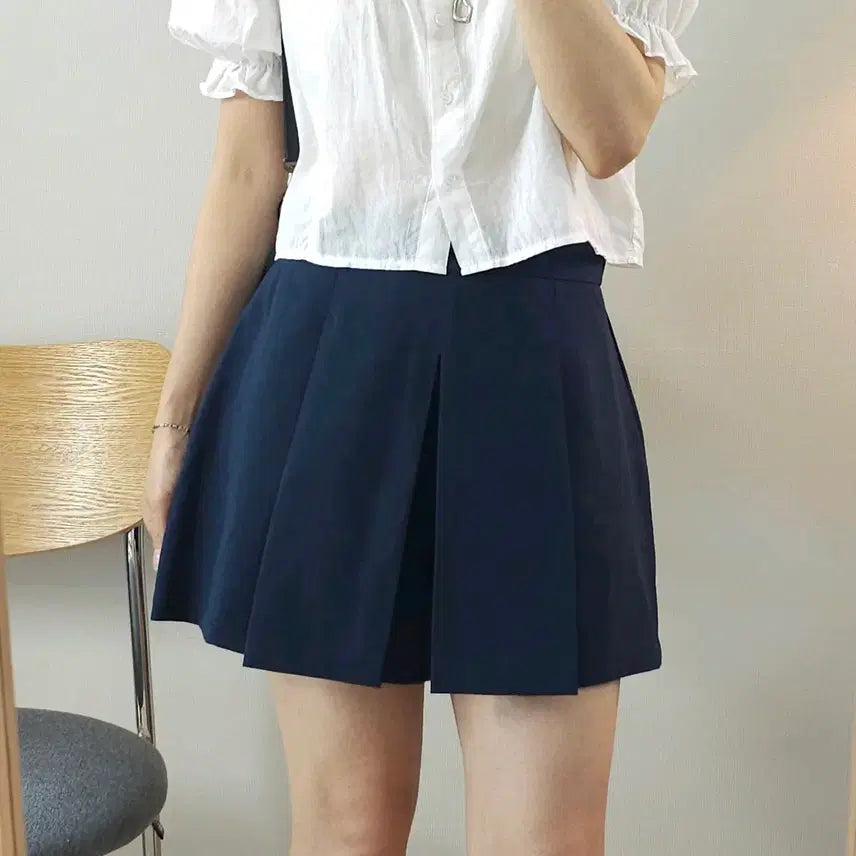 [BUNJANG] Dabagirl Women's Navy Pleated Shorts / (M)다바걸 여성 숏 팬츠 네이비 플리츠 W4337