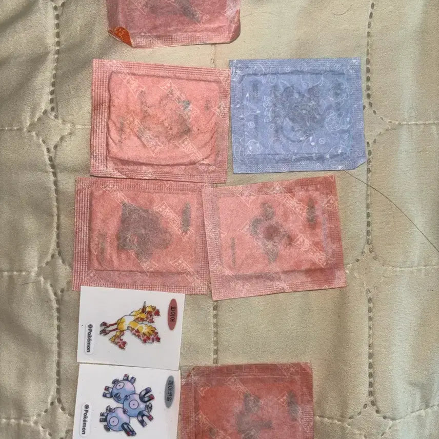 [BUNJANG] Pokemon 30th Anniversary Squirtle & Friends 8-Item Bundle Set + Bonus Stickers / 최저가)포켓몬 30주년 꼬부기 외 일괄 8종 +덤 스터커 띠부띠부씰