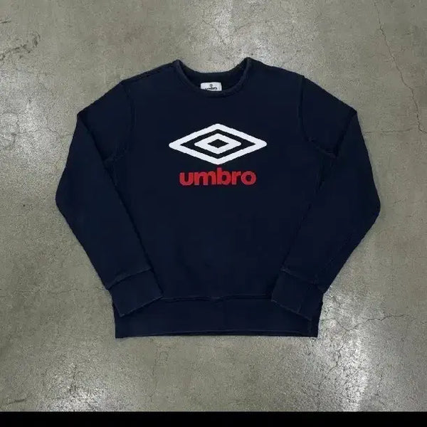 [BUNJANG] Umbro Logo Sweatshirt Navy M / 엄브로 맨투맨 네이비 m