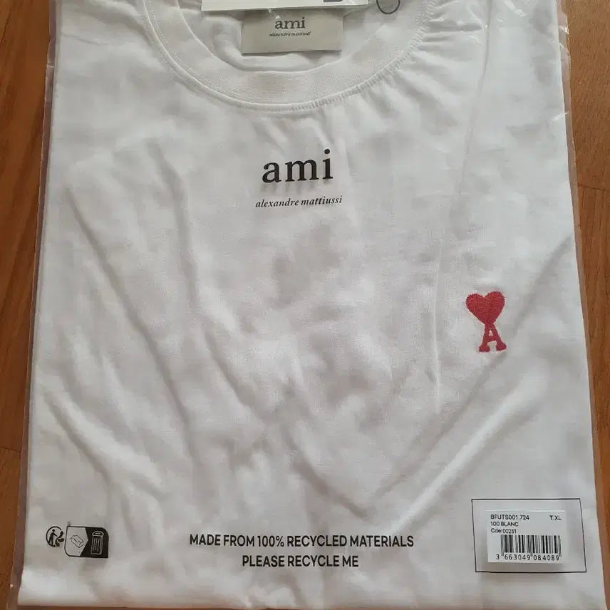 [BUNJANG] AMI Alexandre Mattiussi Heart Logo Short Sleeve T-Shirt White XL / 아미 알렉상드르 마티우시 하트 로고 반팔 티셔츠 화이트xl