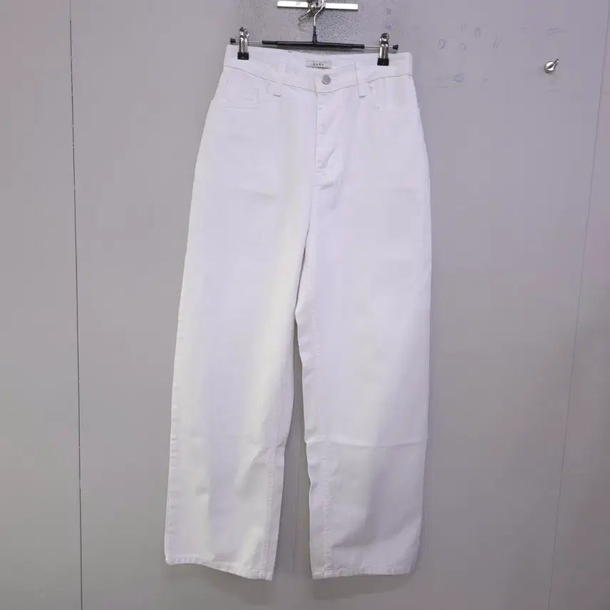 [BUNJANG] AUBE Women's White Baggy Fit Jeans - Size S / AUBE) 오브 새상품 국내제작 여성 배기핏진 -S