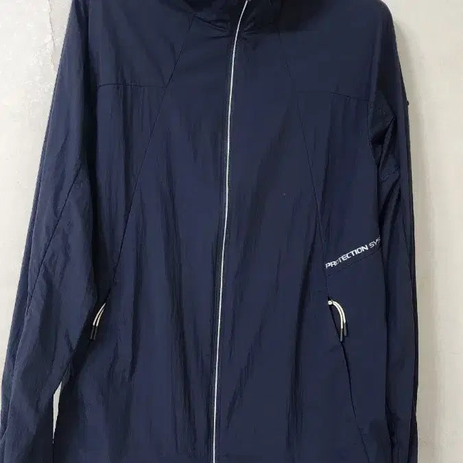 [BUNJANG] Millet Golf Windbreaker Navy 95 / 밀레 골프 바람막이 네이비 95