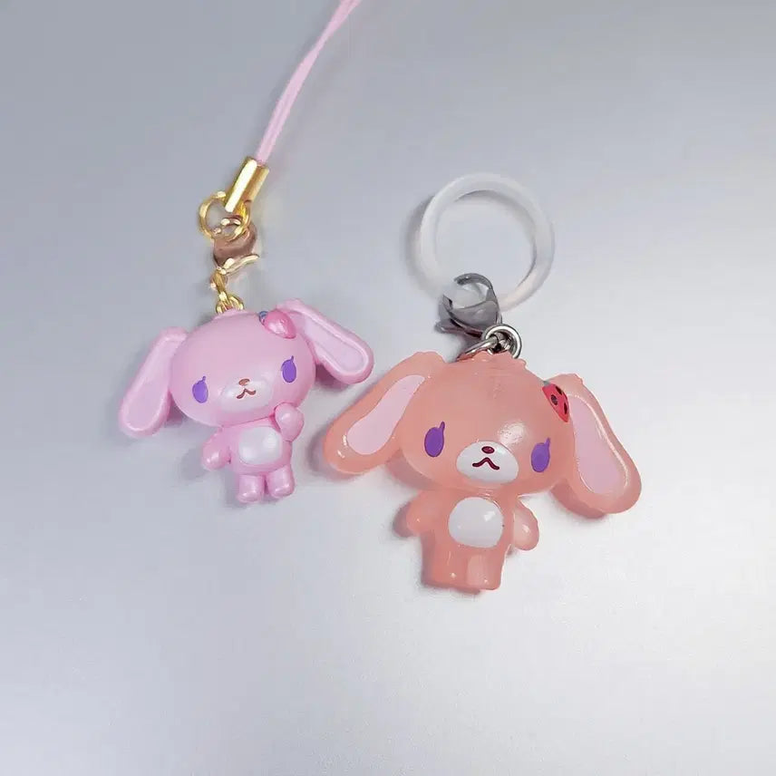 [BUNJANG] Sanrio Sugarbunnies Strawberry Usa Medzireushi NIC Mascot Keychain / 산리오 슈가바니즈 스트로베리우사 메지루시 NIC 마스코트 키링