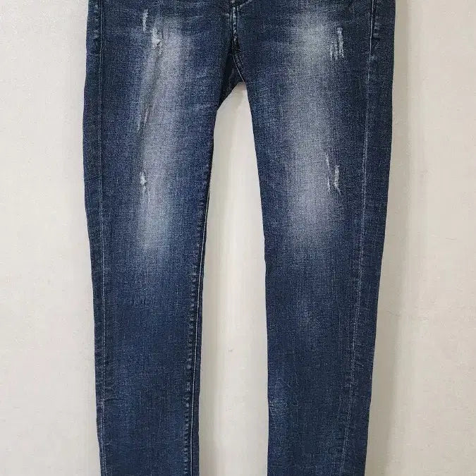 [BUNJANG] Guess Distressed Slim Fit Stretch Jeans / Guess 데미지 워싱 슬림핏 스판청바지
