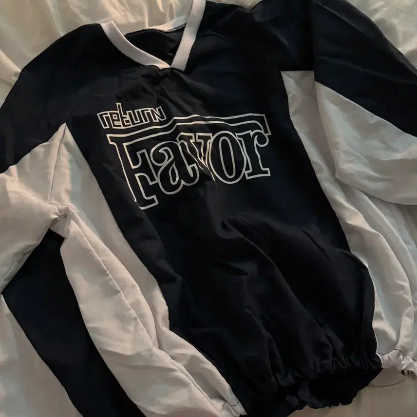 [BUNJANG] Bigball Chunky Windbreaker Material Long Sleeve T-Shirt Navy / 빅볼 청키 바람막이재질 롱슬리브 티셔츠 네이비