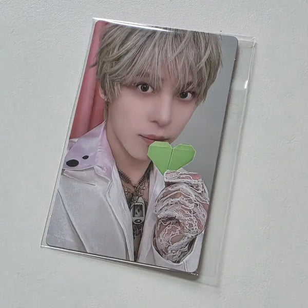 [BUNJANG] ATEEZ Yunho KQ Shop LP POB Photocard / 에이티즈 윤호 케이큐샵 엘피 LP 특전 포카 kq샵