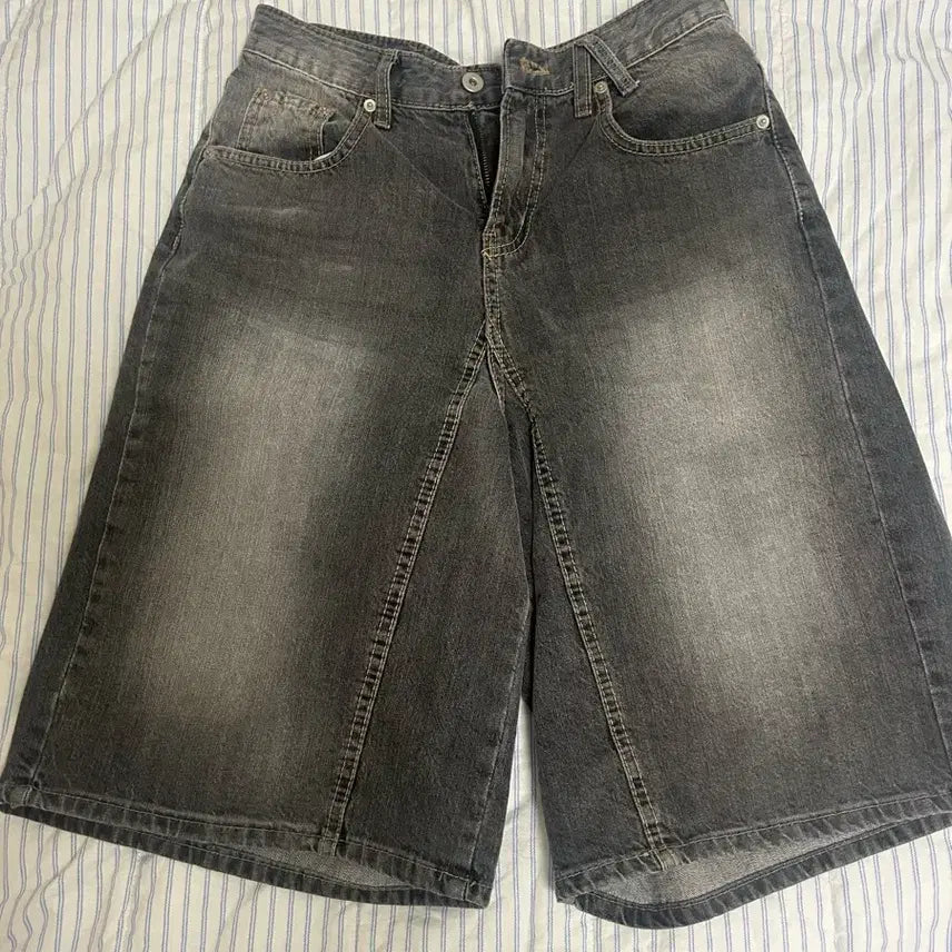 [BUNJANG] 3/4 Length Black Denim Shorts / 3/4 three quater 흑청반바지