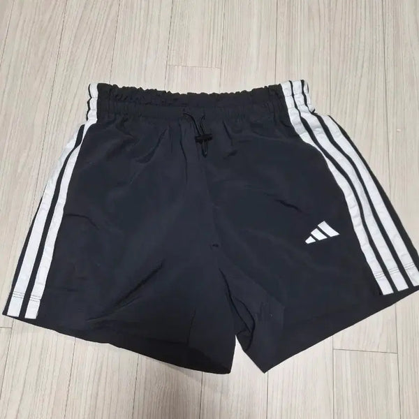 [BUNJANG] Adidas Woven Shorts / 아디다스 우븐 쇼츠