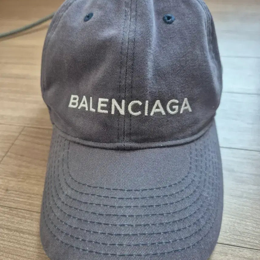[BUNJANG] Balenciaga Logo Ball Cap Navy / 급처) 발렌시아가 로고 볼캡 네이비