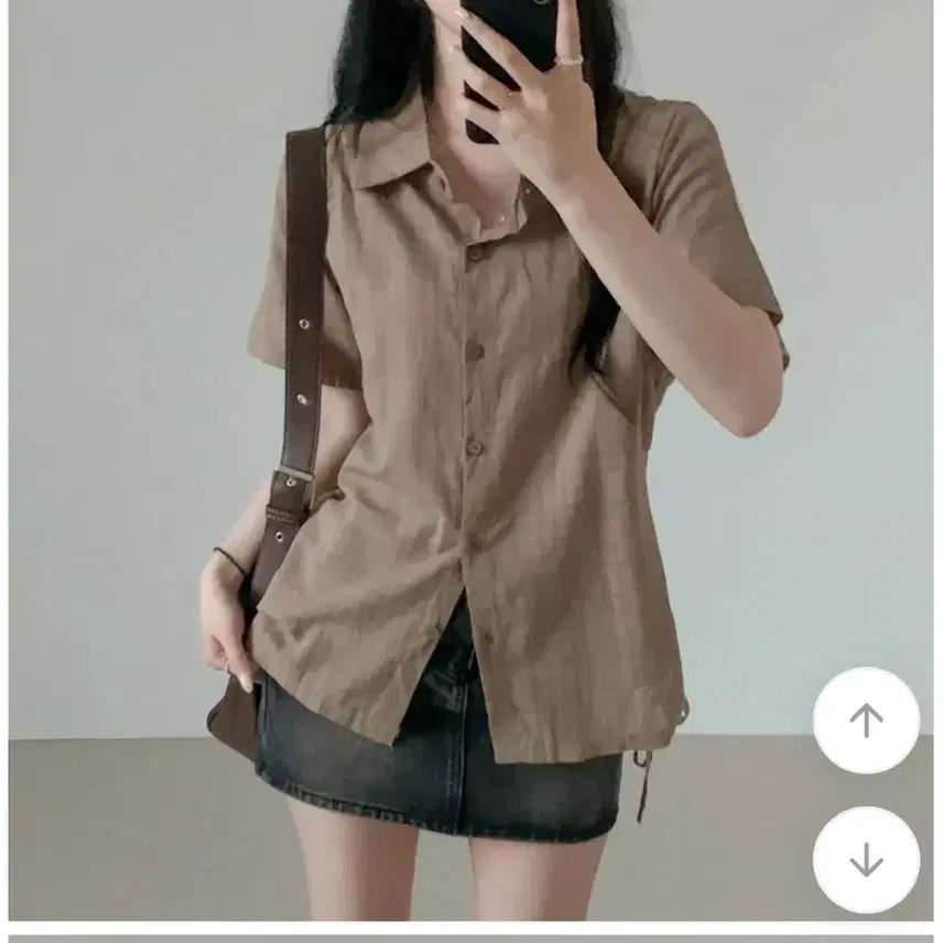 [BUNJANG] Ablie Shirring Short-Sleeve Shirt / 에이블리 셔링 반팔 셔츠