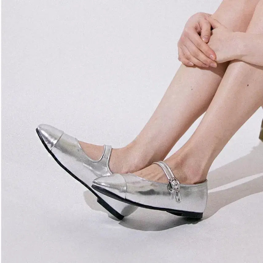[BUNJANG] MARCMOAK Mary Jane Silver Flat Shoes 225 / 마크모크 메리제인 225 실버 플랫슈즈