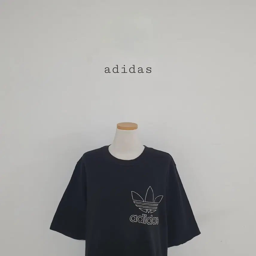 [BUNJANG] Adidas Firebird Embroidered Logo Short Sleeve T-Shirt / 세일)No.26071012 아디다스 반팔티 파이어버드 자수로고