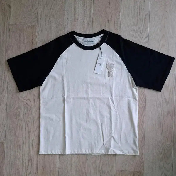 [BUNJANG] AMI Alexandre Mattiussi Raglan Oversized Short Sleeve T-Shirt Ivory/Black / AMI 아미 알렉상드르 마티우 나그랑 오버핏 반팔티 L(새상품)