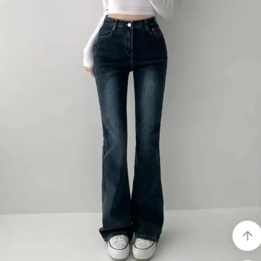 [BUNJANG] Jasmine Bell Bootcut Jeans / 자스민벨 부츠컷 청바지 진청