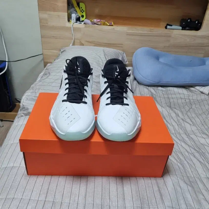 [BUNJANG] G.T. Cut Academy 2 EP Basketball Shoes Size 300 / G.T cut academy 2 ep (300)