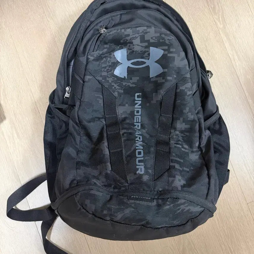 [BUNJANG] Under Armour Backpack / 언더아머 백팩