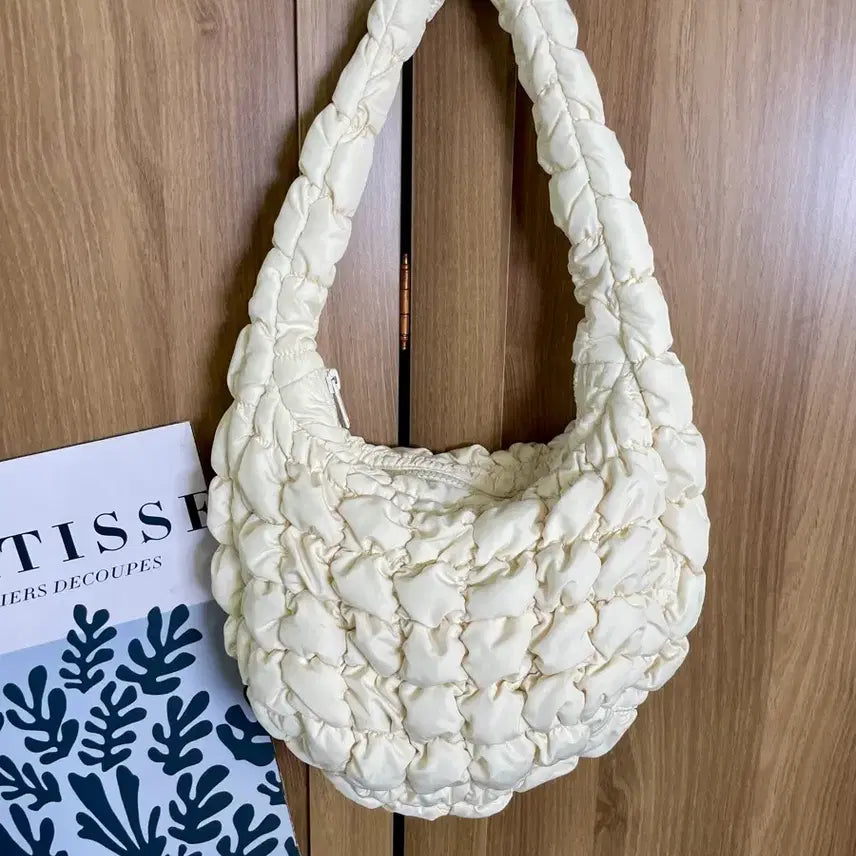 [BUNJANG] COS Quilted Mini Bag Cream Cloud Bag / Cos 코스 퀼티드 미니백 크림 구름백
