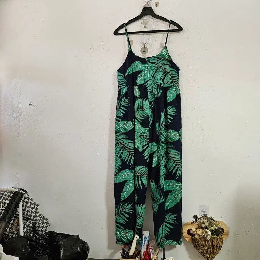 [BUNJANG] Tropical Leaf Print Spaghetti Strap Dress / 나시 원피스 열대 나뭇잎 패턴