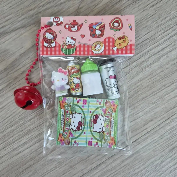 [BUNJANG] Sanrio Hello Kitty Miniature Set Gacha Charm Keychain / 헬로키티 미니어처 세트 가챠 키링 방울 키링