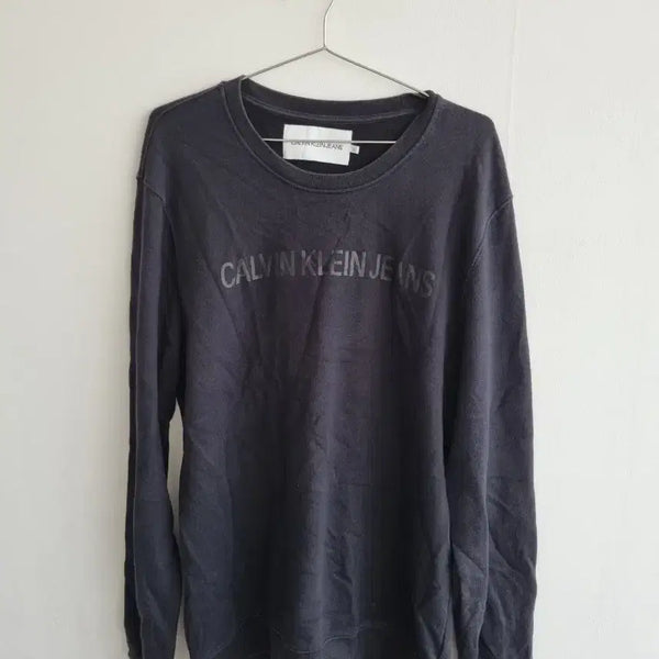 [BUNJANG] Calvin Klein Jeans Black Logo Print Sweatshirt / 캘빈클라인진스 맨투맨 검정