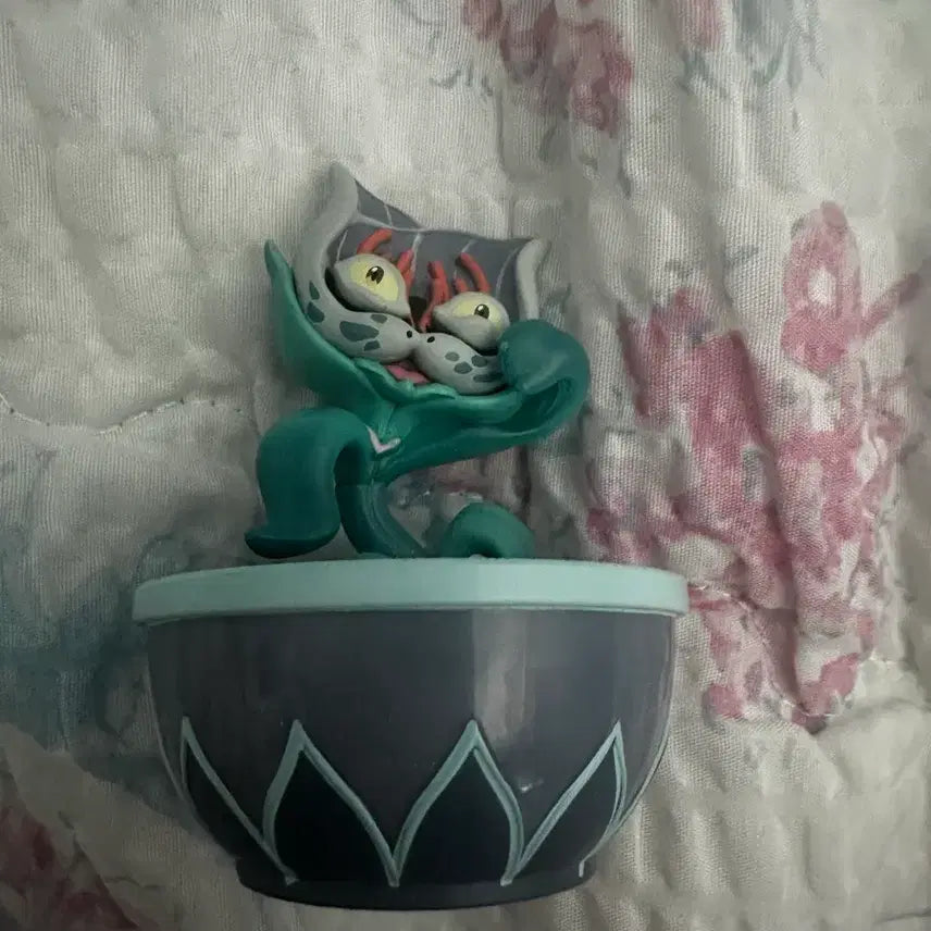 [BUNJANG] JoJo's Bizarre Adventure Part 4 Ichiban Kuji Desk Mascot G Prize Stray Cat / 죠죠 4부 쿠지 제일복권 데스크탑 마스코트 g상 스트레이 캣