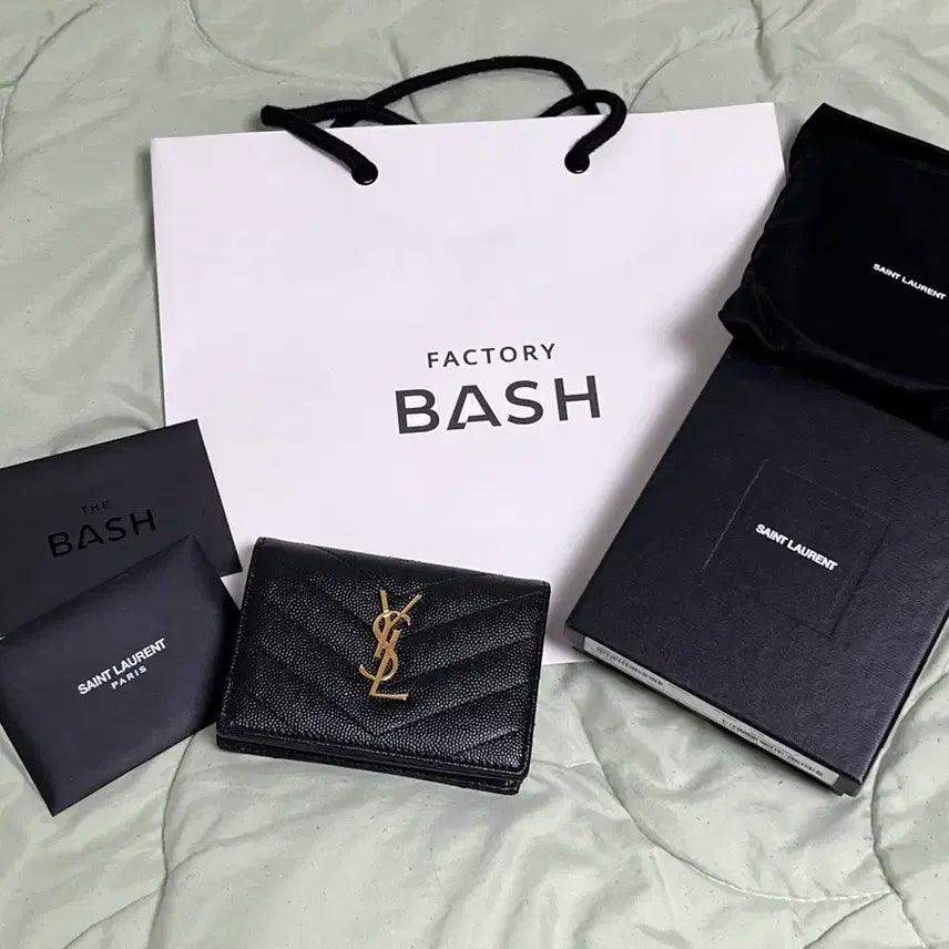 [BUNJANG] Saint Laurent Matelassé Card Holder / 생로랑 마틀라세 명함 지갑 /정품,보증서포함