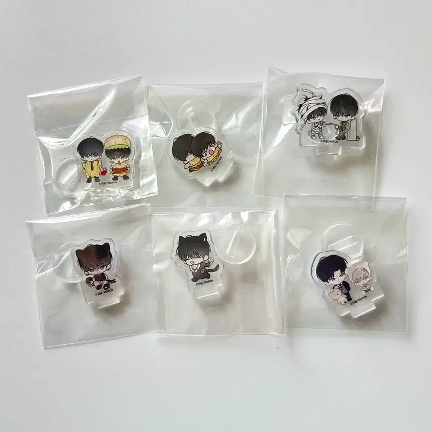 [BUNJANG] Monday's Savior Gugu Acrylic Stand Bundle Set Sealed Original Price / 일괄) 월요일의 구원자 월구 모펀 아크릴 스탠드 미개봉 원가