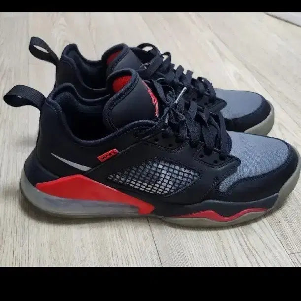 [BUNJANG] Air Jordan Mars 255 Sneakers / 에어조던 마스 255 검빨 남성 스니커즈