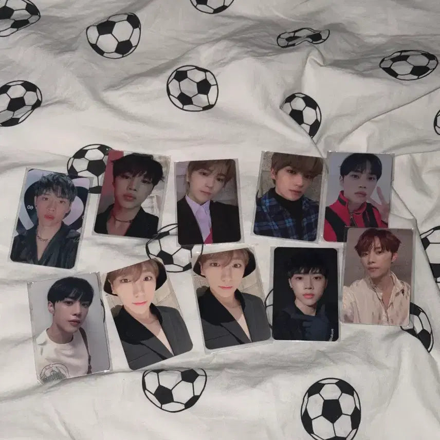 [BUNJANG] The Boyz Hyunjae Sunwoo No Air Photocard Bundle Set / 더보이즈 현재 선우 노에어 포카 일괄